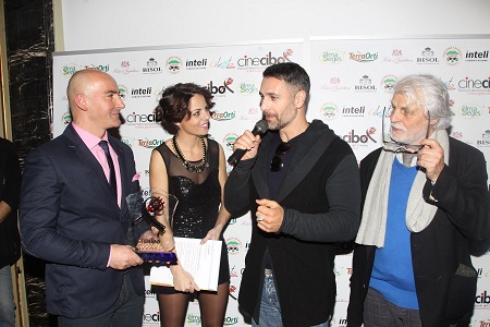 Il Presidente di Cinecibo Michele Placido ha assegnato l’award all’attore Raul Bova